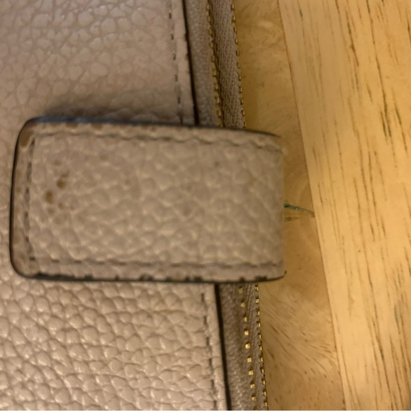 Michael Kors Cream Clutch Sleek Leather Double Zip Wristlet - Picture 9 of 9